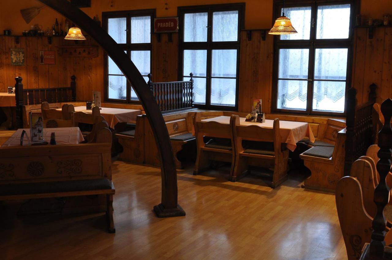 Hotel Praded Rýmařov Extérieur photo